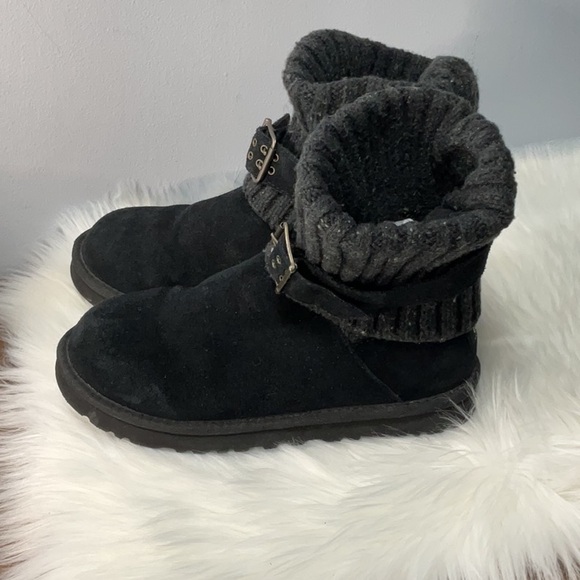 UGG Australia Cambridge Boots Black Suede - Picture 5 of 11